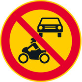 Moottorikäyttöisellä ajoneuvolla ajo kielletty kuva